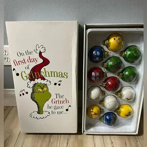 The GRINCH ORNAMENTS SET OF 13 Grinchmas Christmas Balls Universal Studios RARE